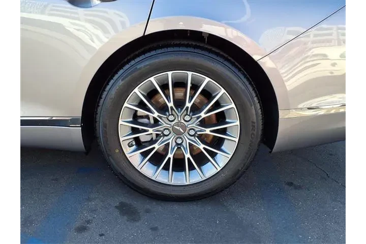 $27989 : Genesis G80 2023 AWD 2.5T 4d image 7