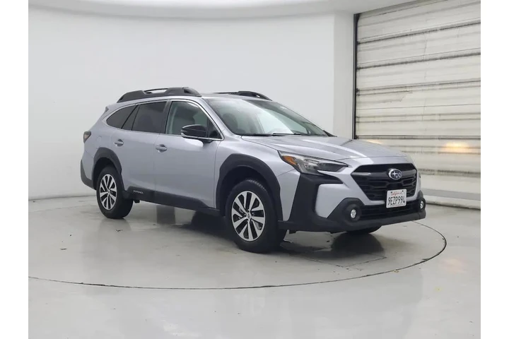 $27998 : Subaru Outback 2023 AWD Prem image 1