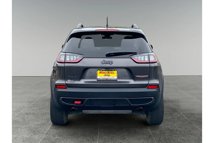 $28819 : Jeep Cherokee 2019 image 4