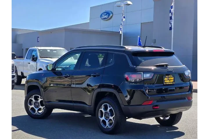 $26900 : Jeep Compass 2022 4x4 Trailh image 6