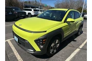 $23999 : Hyundai KONA 2024 AWD SEL 4d thumbnail