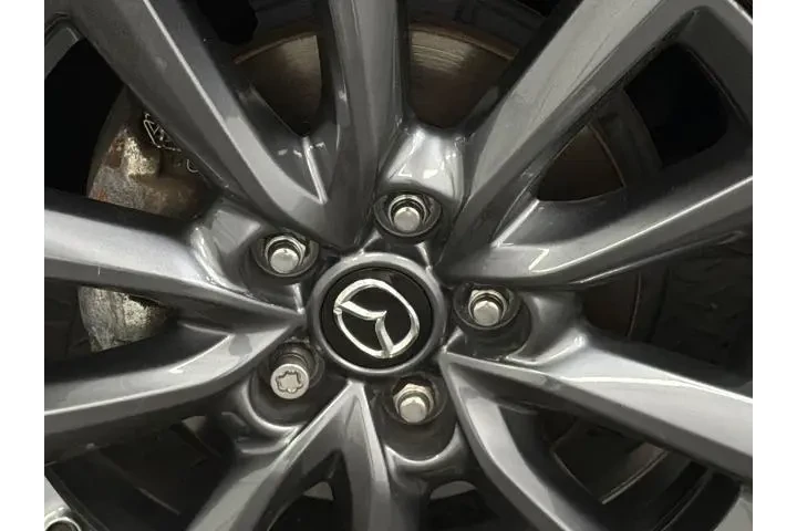 $22000 : Mazda Mazda3 Hatchback 2023 image 3