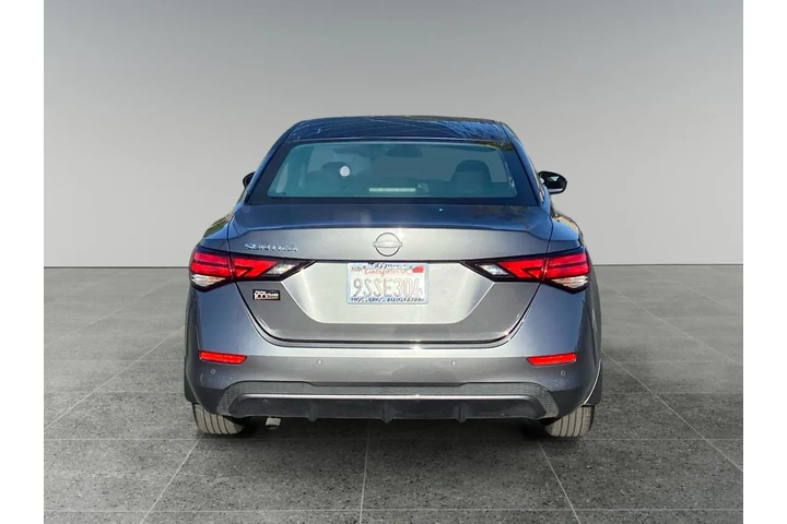 $26032 : Nissan Sentra 2025 S 4dr Sed image 4