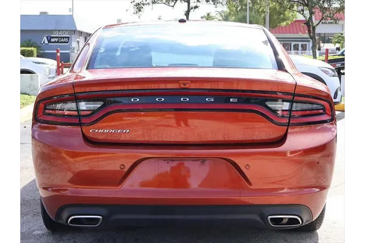 $19490 : Dodge Charger 2022 SXT 4dr S image 9