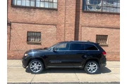 $14500 : 2015 Grand Cherokee Summit thumbnail