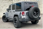 $23990 : Jeep Wrangler Unlimited 2017 thumbnail