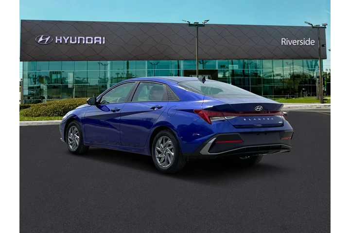 $22991 : Hyundai ELANTRA Hybrid 2024 image 5