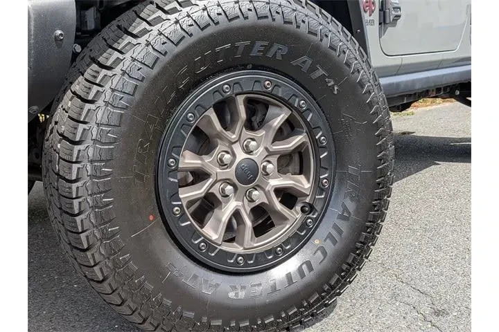 $28849 : Jeep Wrangler Unlimited 2018 image 9