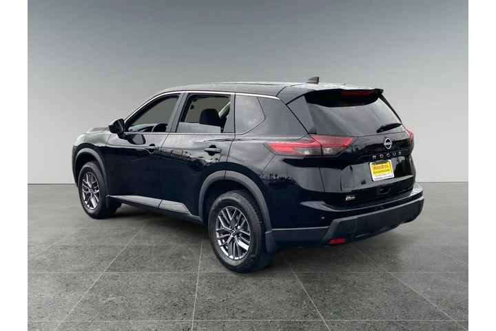 $27346 : Nissan Rogue 2024 S 4dr Cros image 3