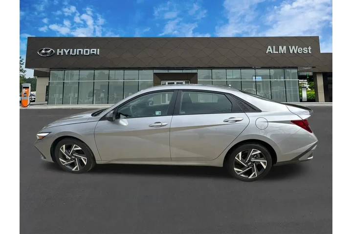 $19920 : Hyundai ELANTRA 2025 SEL Spo image 8