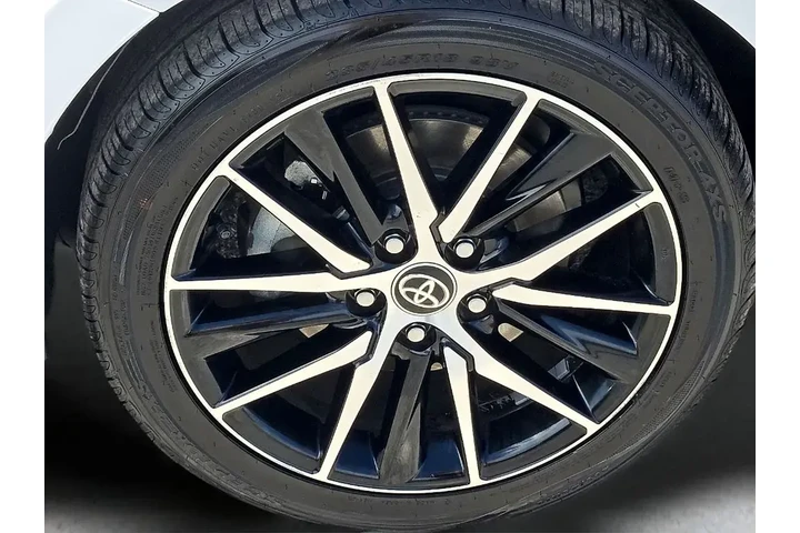 $28495 : Toyota Camry 2024 SE 4dr Sed image 9