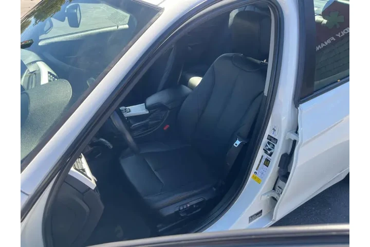 $9995 : 2012 BMW 3 Series 328i image 10