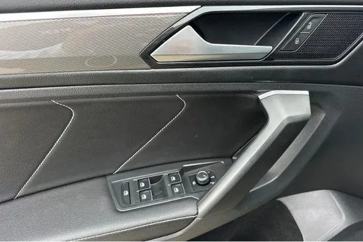 $22156 : Volkswagen Tiguan 2022 SE R- image 10