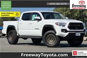 $39850 : Tacoma Trail Edition thumbnail