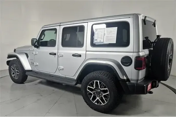 $32994 : Jeep Wrangler 2024 4x4 Sahar image 3