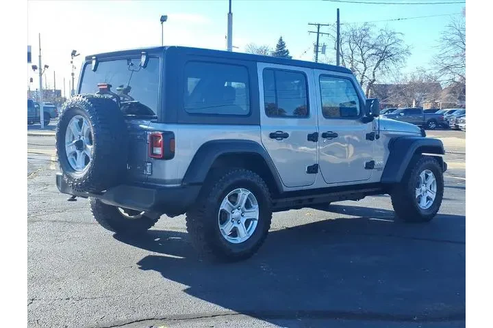 Jeep Wrangler Unlimited 2018 image 7