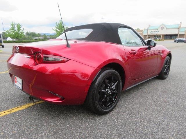 $27199 : PRE-OWNED 2020 MAZDA MX-5 MIA image 8