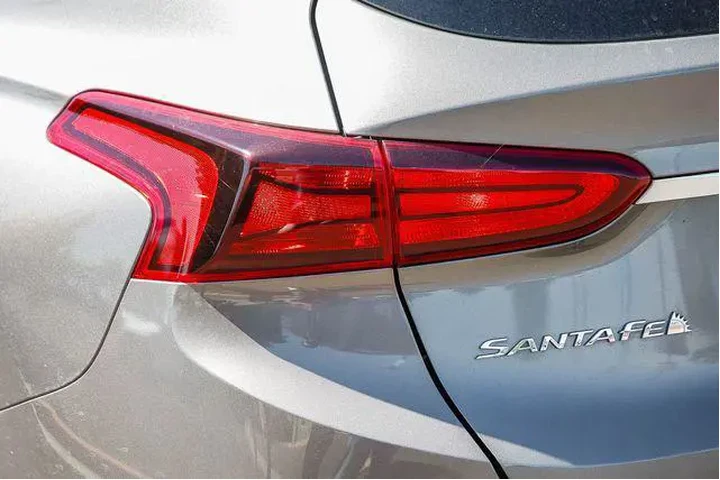 $12791 : Hyundai SANTA FE 2019 AWD SE image 10
