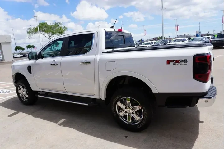 $39725 : Ford Ranger 2024 4x4 Lariat image 4