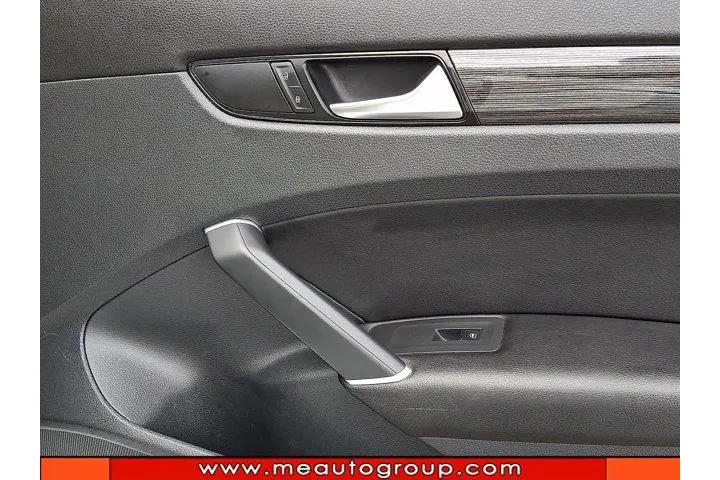 $16387 : Volkswagen Passat 2020 R-Lin image 10