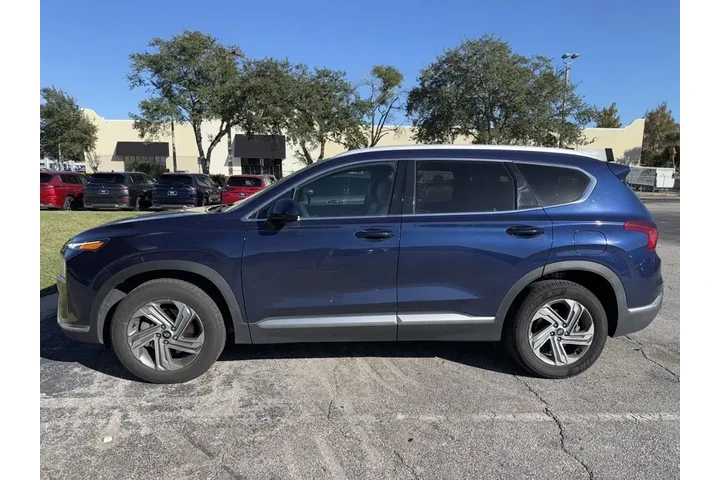 $16996 : Hyundai SANTA FE 2021 SEL 4d image 4