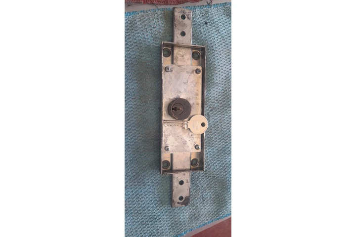 Cerrajeria la llave 24h 7d image 2