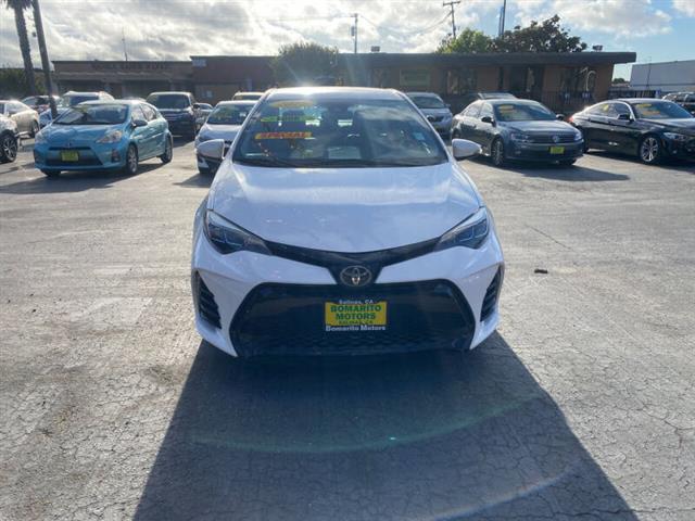 $17999 : 2017 Corolla SE image 3