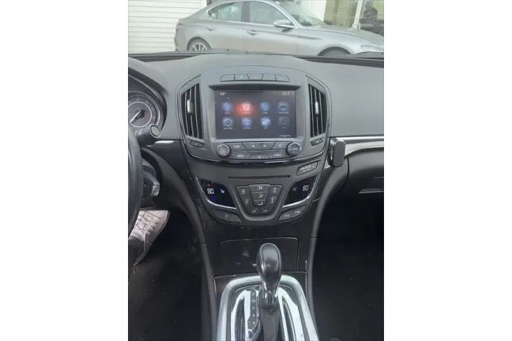 $11851 : Buick Regal 2017 Sport Touri image 10