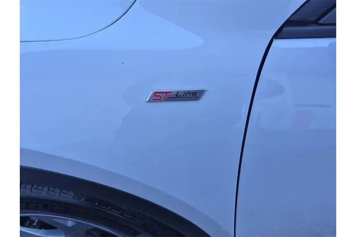 $25490 : Ford Escape 2025 AWD ST-Line image 8