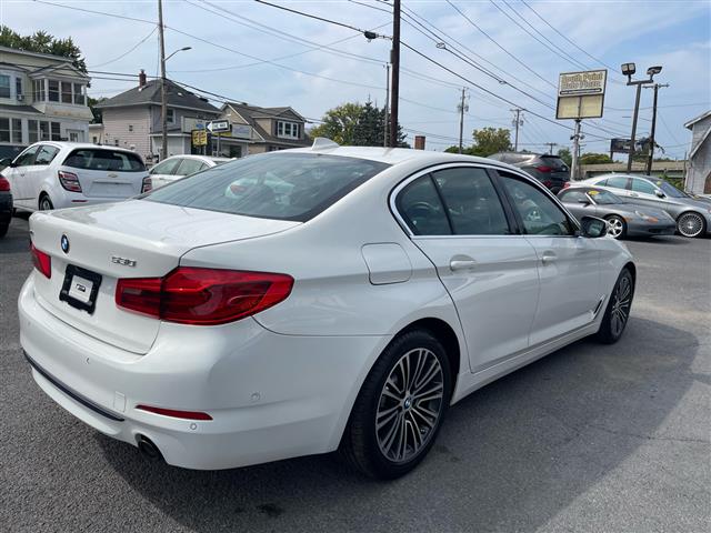 $28900 : 2020 BMW 5-Series image 7