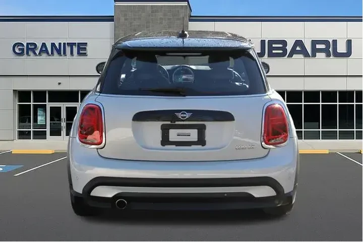 $19990 : MINI Hardtop 2 Door 2022 Coo image 7