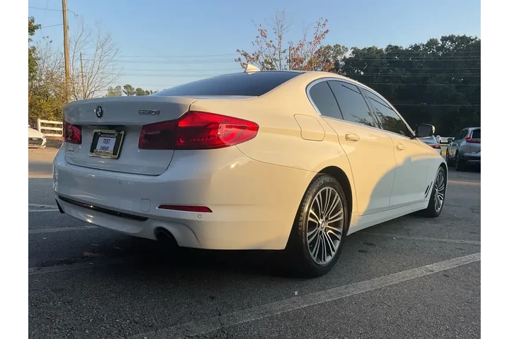 $16485 : BMW 5 Series 2019 530i 4dr S image 5