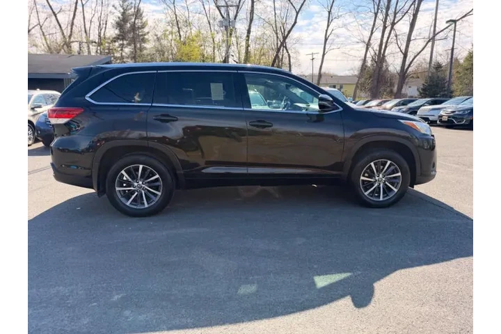 $20500 : 2017 Highlander XLE image 8