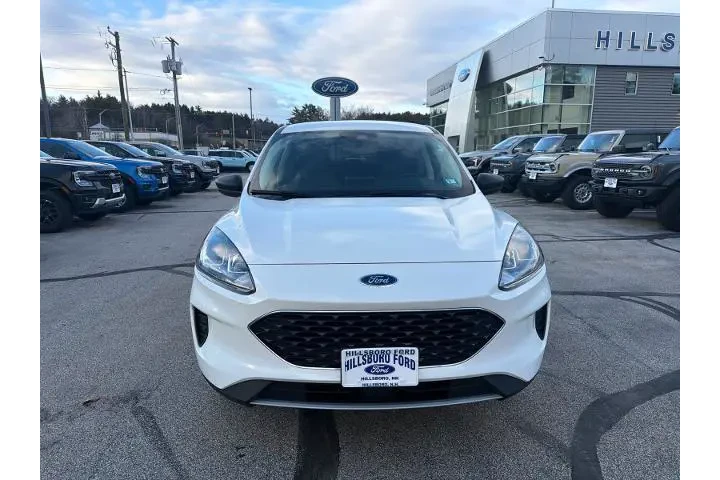 $20995 : Ford Escape 2022 AWD SE 4dr image 2