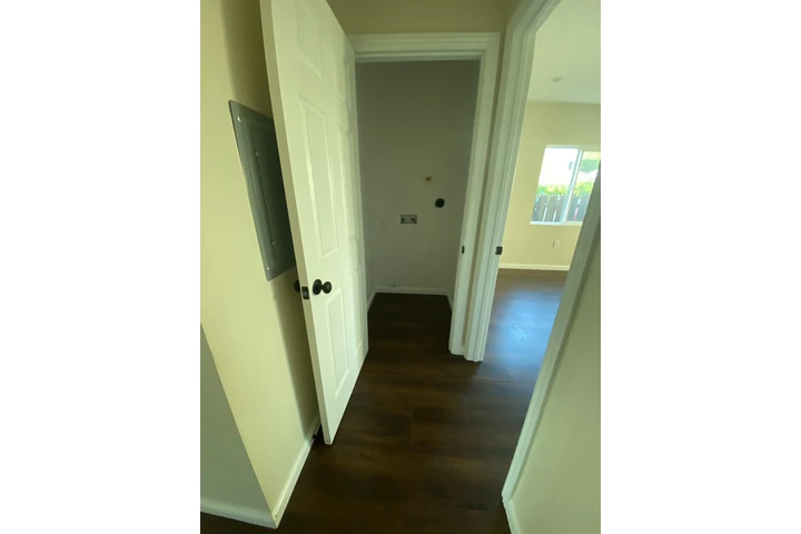 $3400 : Renta de.casa en Los Angeles image 3