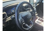 $28500 : Ford Explorer 2020 AWD ST 4d thumbnail