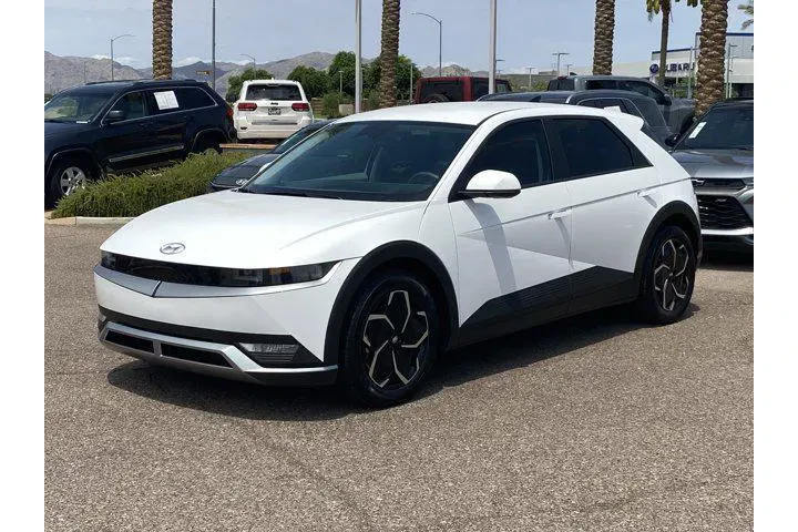 $26411 : Hyundai IONIQ 5 2024 SE Stan image 7