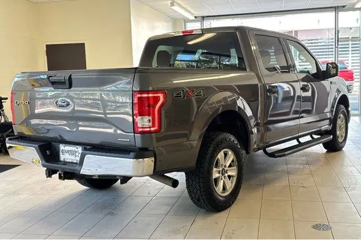 $18987 : Ford F-150 2016 4x4 XLT 4dr image 4
