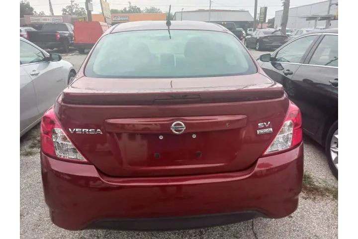 $8200 : 2018 Versa SV image 3