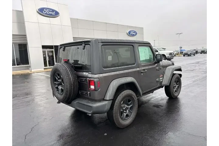 $18500 : Jeep Wrangler 2019 4x4 Sport image 9