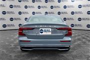 $50325 : PRE-OWNED 2024 VOLVO S60 B5 P thumbnail