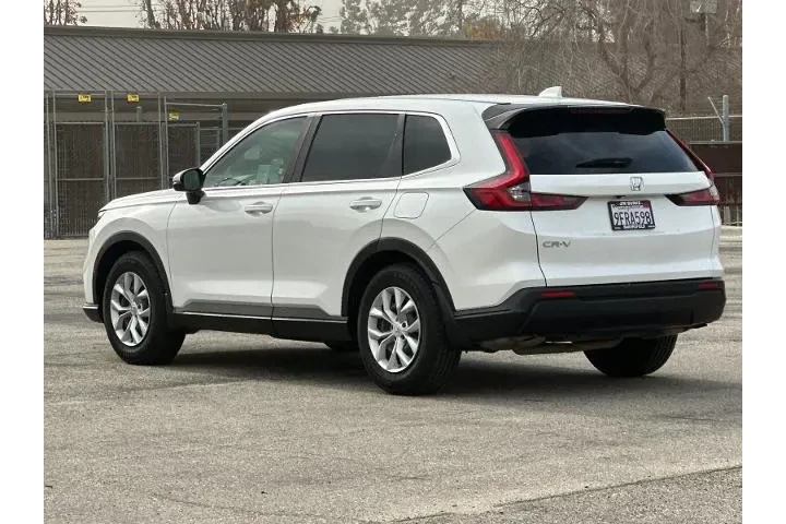 $27990 : Honda CR-V 2023 LX 4dr SUV image 5