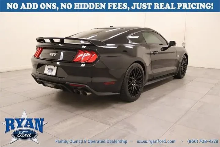 Ford Mustang 2019 GT Premium image 5