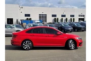 $16488 : Volkswagen Jetta 2019 GLI S thumbnail