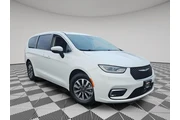 2023 Pacifica Hybrid Touring L en Madison