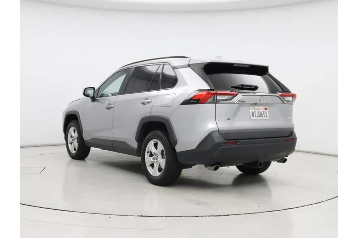 $24998 : Toyota RAV4 2021 XLE 4dr SUV image 2