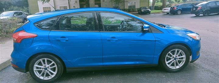 $5000 : Se vende Ford Focus SE 2016 image 3