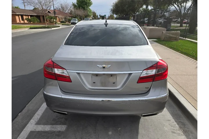 $9950 : 2012 Genesis image 6