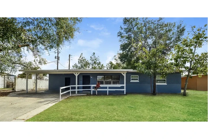 $900 : charming  modern stainless image 1