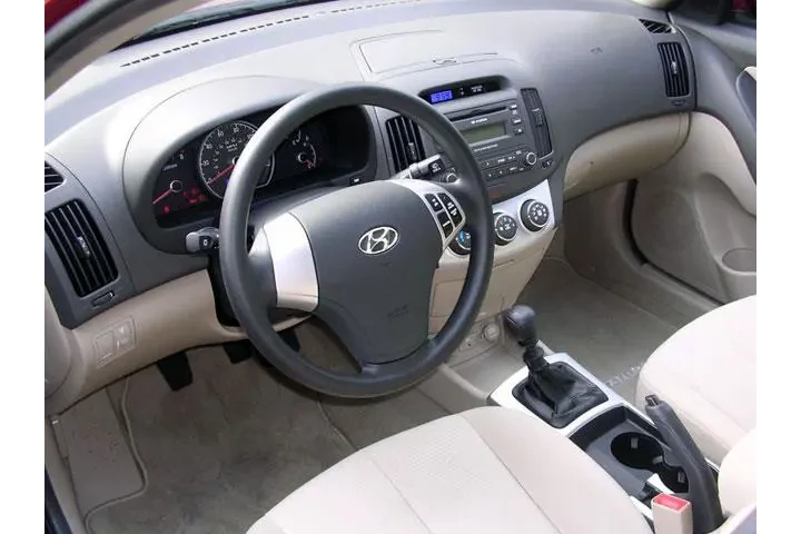 $3999 : Hyundai ELANTRA 2008 GLS 4dr image 4